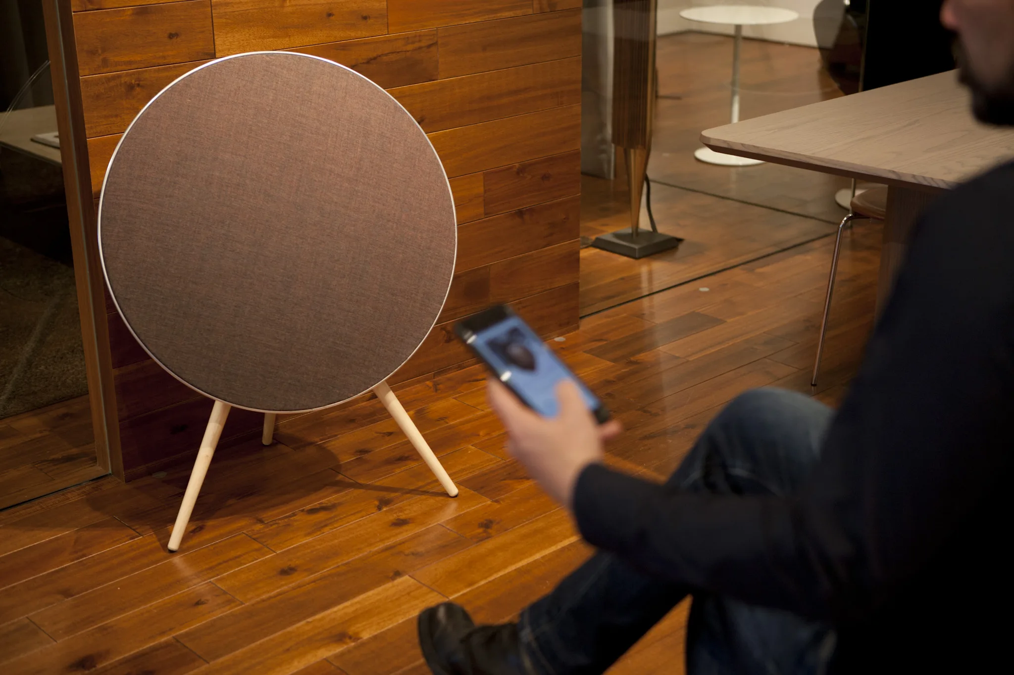 90周年限定カラーモデル B&O/バング&オルフセンBeoPlay A9 MK2 90周年限定カラーモデル B&O/バング&オルフセンBeoPlay A9 MK2