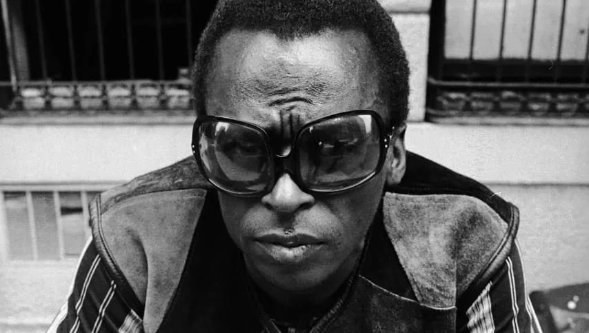 マイルス・デイビスの誕生日に公式インスタグラムがローンチ | ARBAN