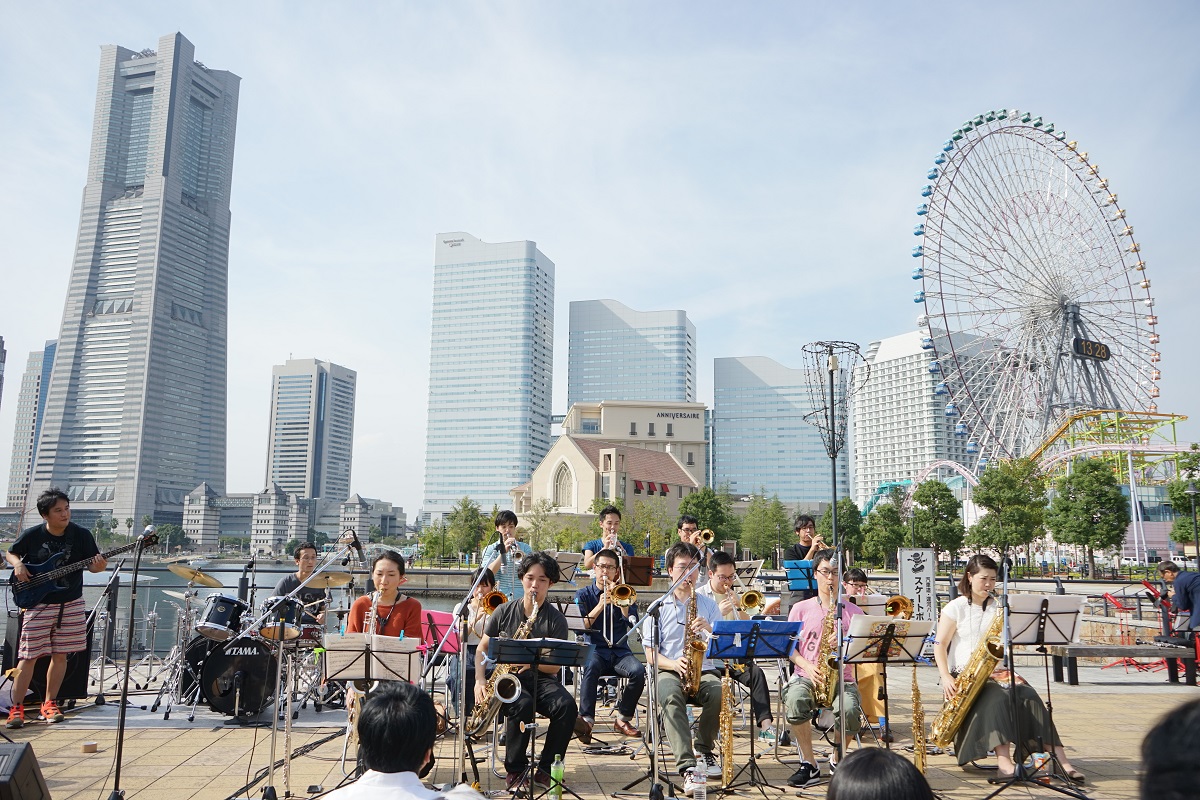 Tokyo out. The Promenade Concerts в Британии.