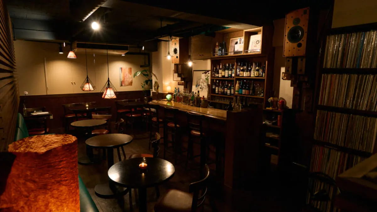 横浜・関内／LISTEN(リッスン)】横浜の路地裏で出会う 現在進行形の