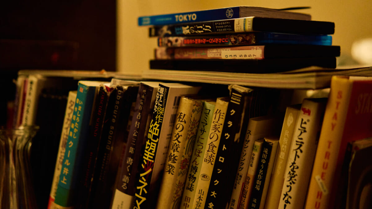 Upstairs Records & Bar（アップステアーズレコーズ＆バー）_写真4