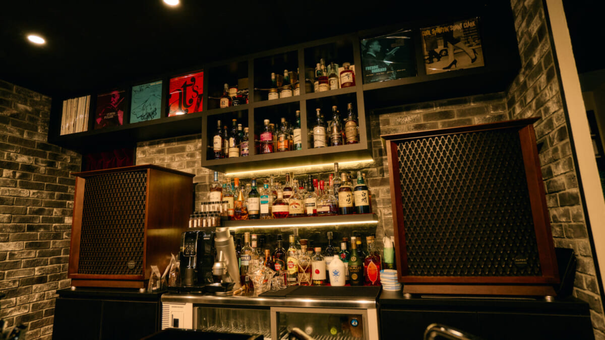 JUDGMENT! RECORDS lounge_写真4